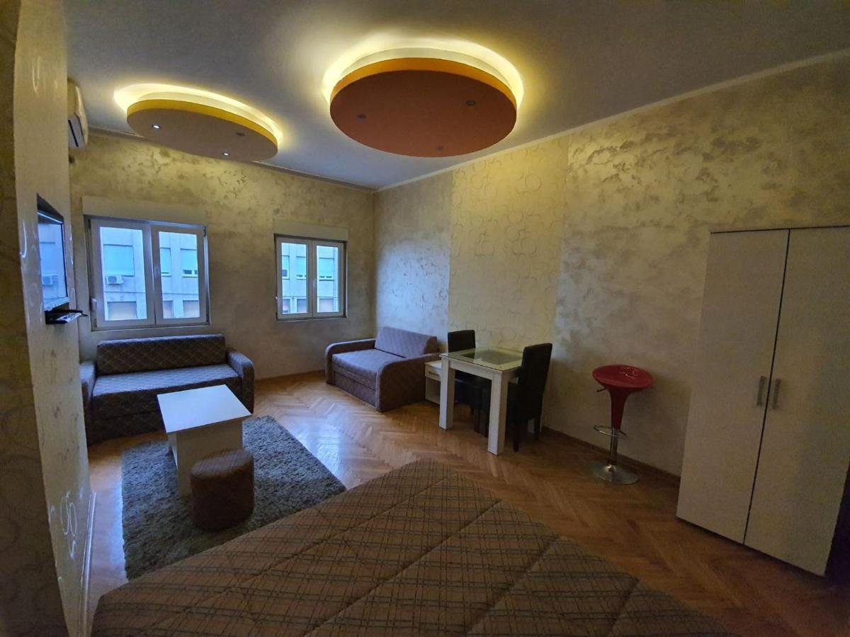 Stay In Apartments Belgrade Exterior photo